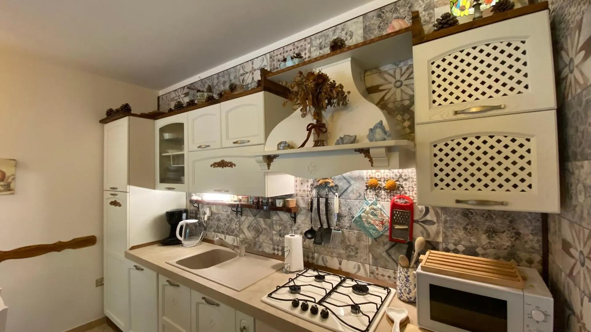 Vila Residenza I Ginepri Domus De Maria 0*,